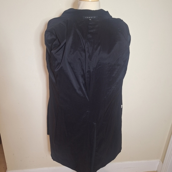 Theory black straight car coat hidden pockets polyester/lycra SZ M - Picture 8 of 9